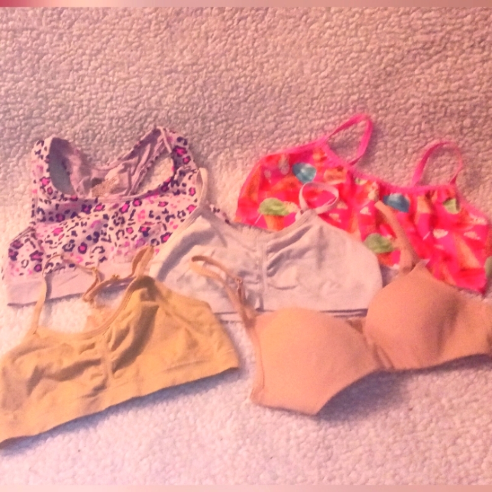 🆓 With $25 Dollar Purchase! Girl's (Bundle Variety) Starter bra's